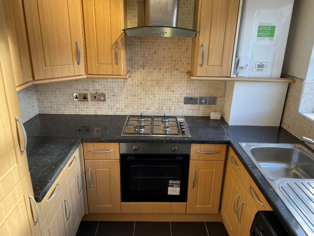 Kitchen 2.6m x 1.9m