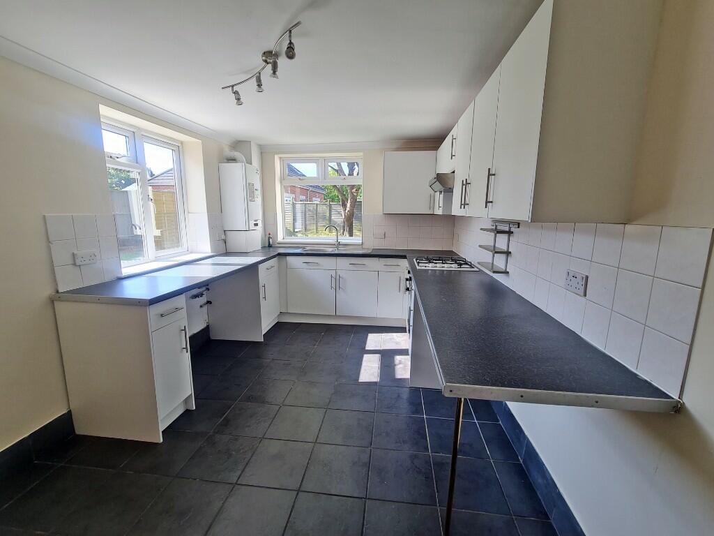 Dual Aspect Kitchen