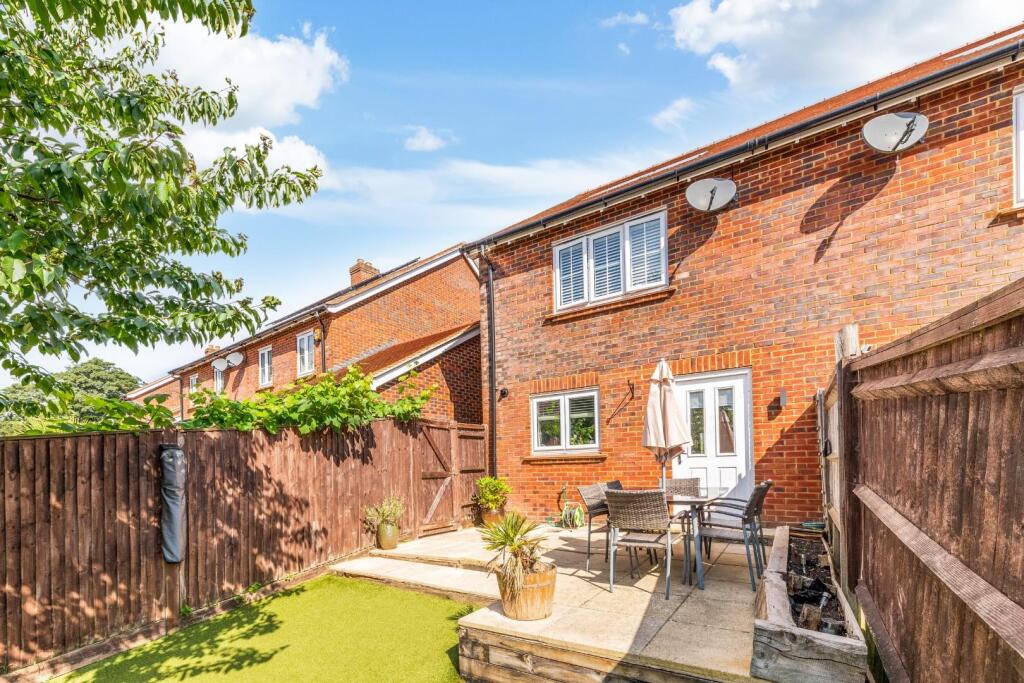 PRESTON MANOR ROAD,  (5).jpg