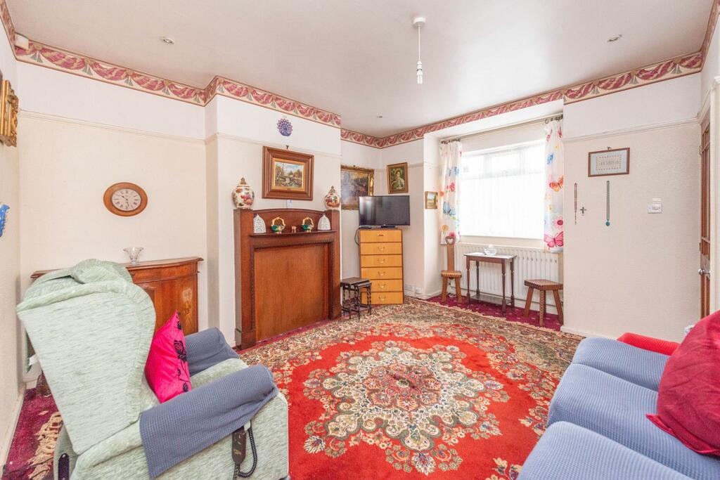 KITCHEN DINER AND LIVING ROOM