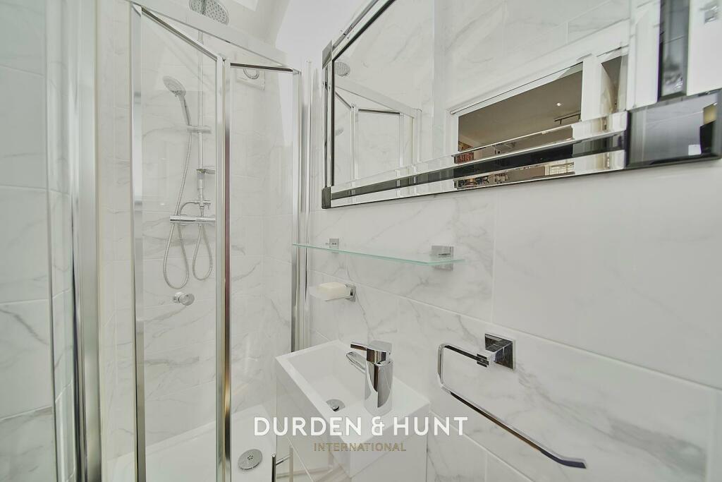 Lambourne 34_result.jpg