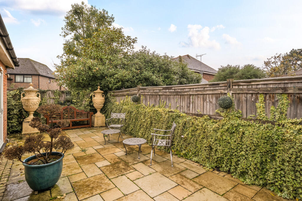 1380851-4-6917166...