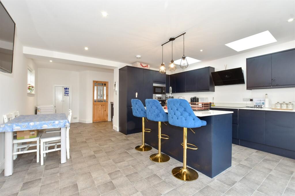 Kitchen/ Diner