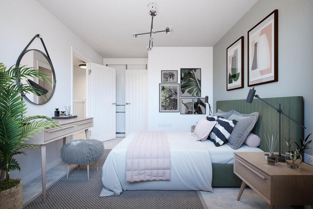 Main bedroom with ample space and en suite shower room