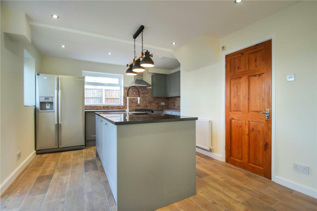Breakfast Kitchen 2