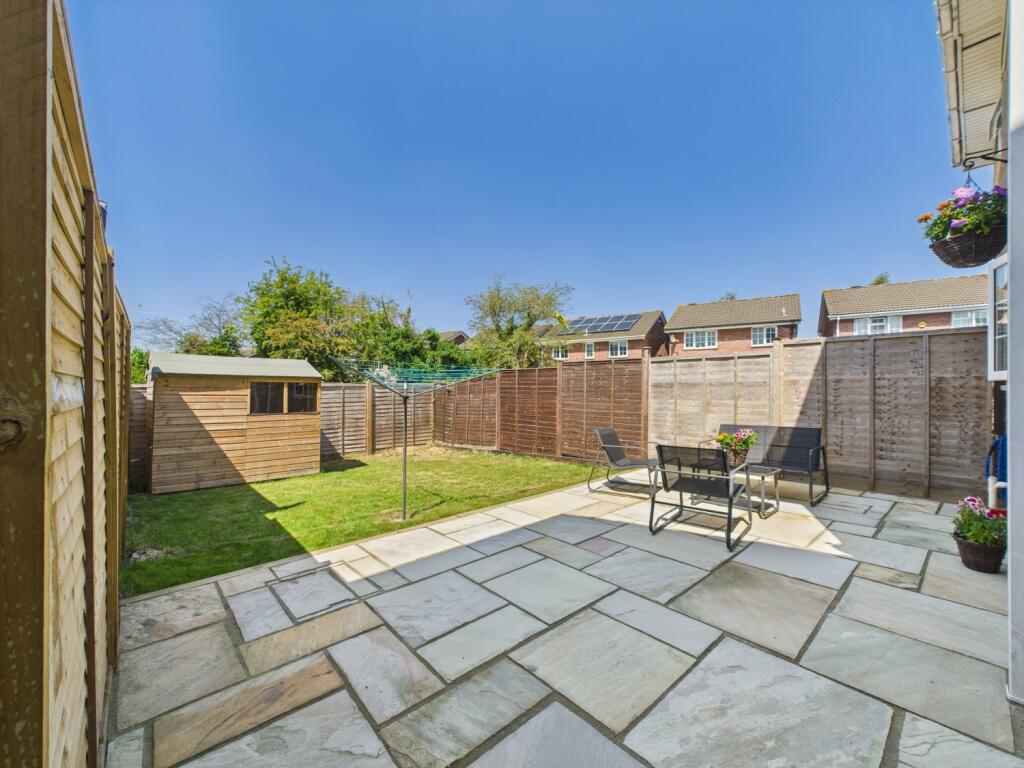 CAM02023G0-PR0156-STILL017