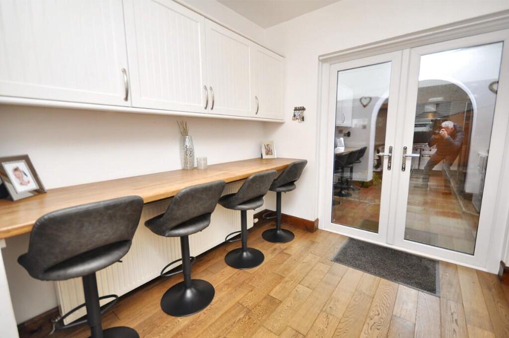 Dining Area- Kitchen