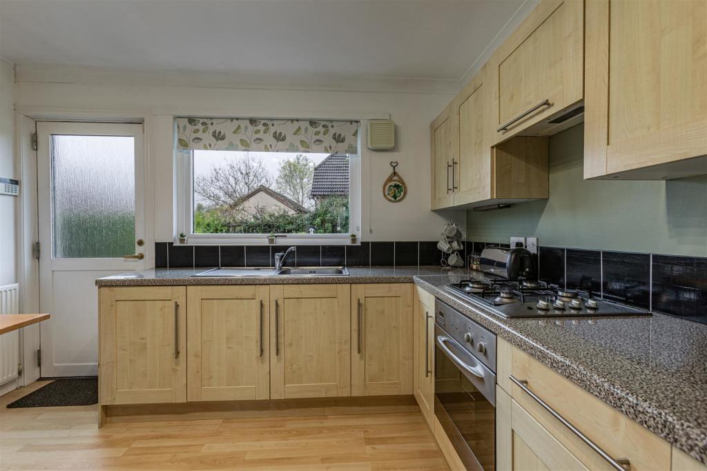 7 Tweedbank View Tweedbank 17.JPG