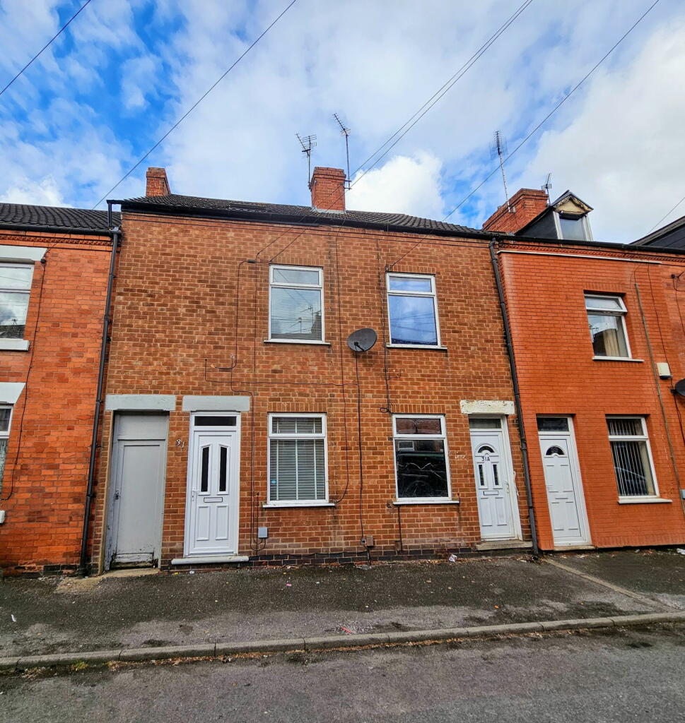 Carlingford Road, Hucknall, Nottingham, NG15 7AE