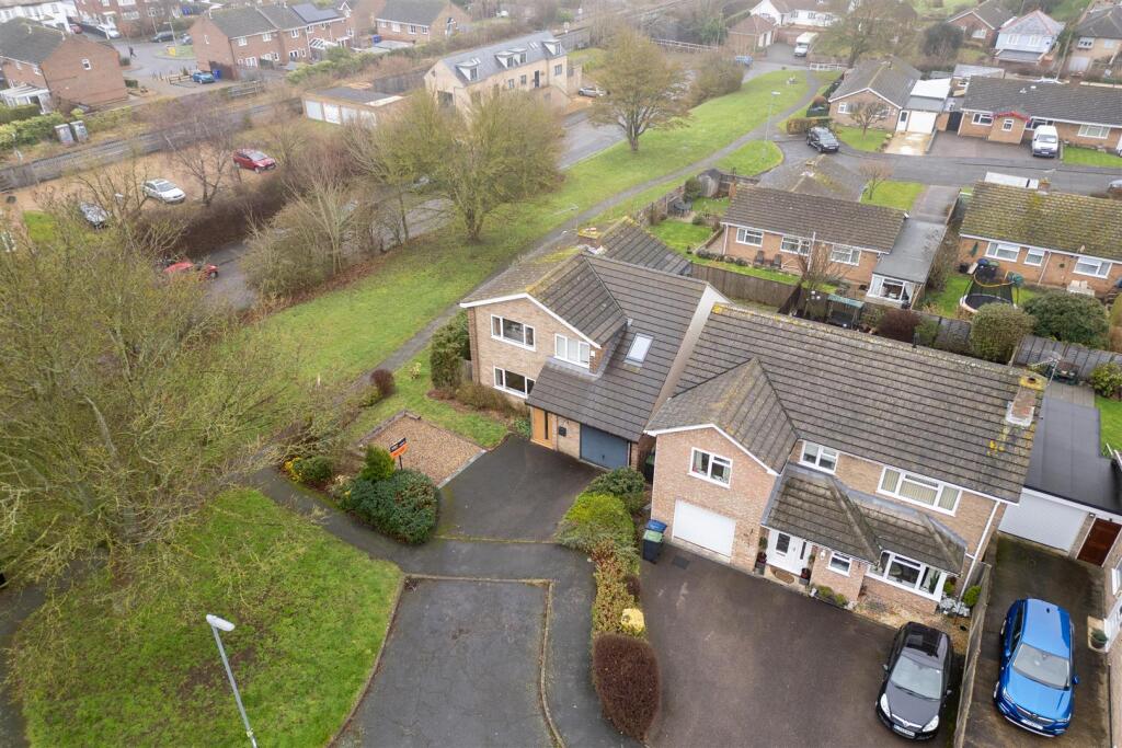 16 Trinity Dr-16 Trinity Dr, Newmarket-0233.jpg