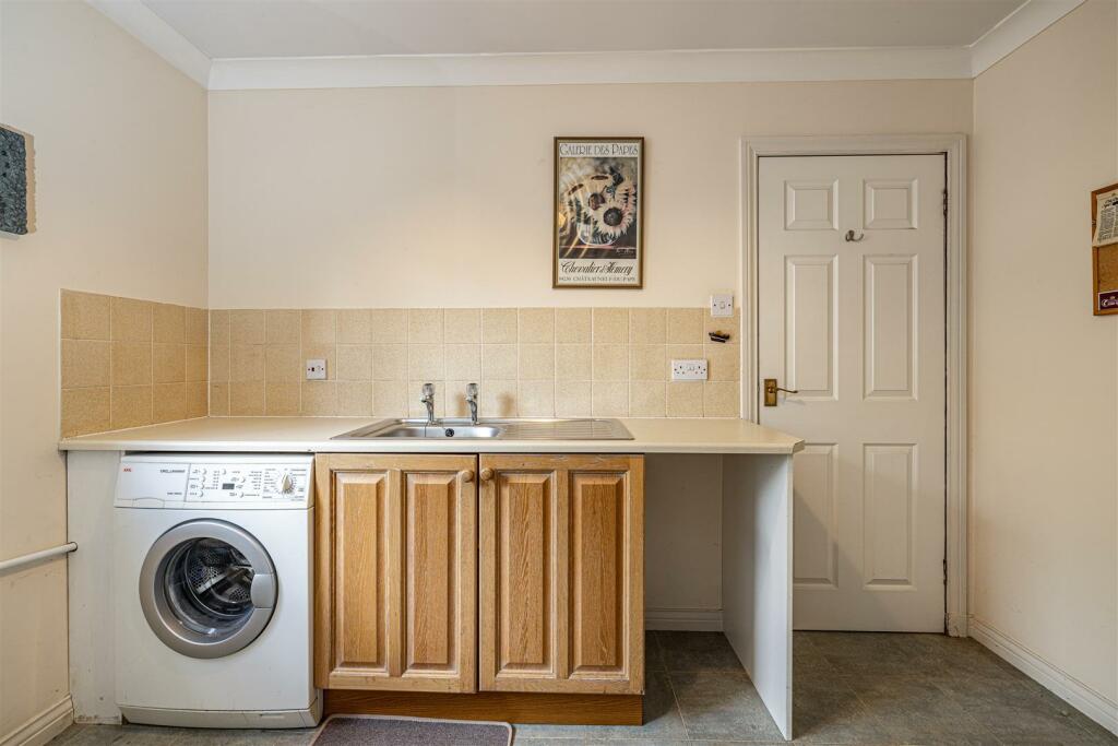 36 Melrose Road Galashiels 23.JPG