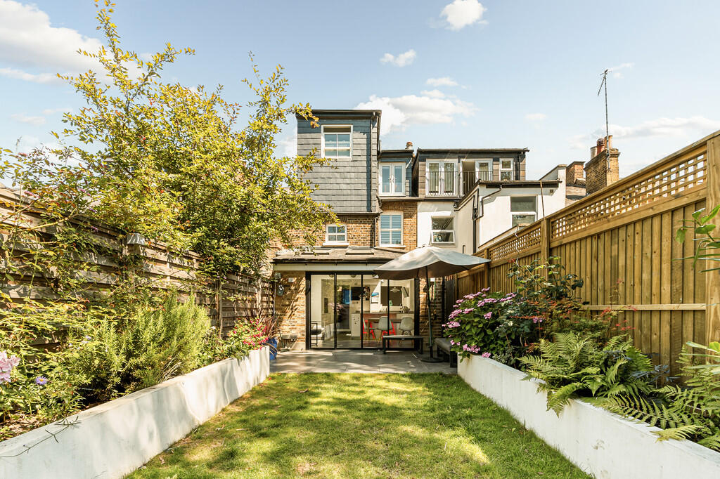 Enfield Road (12)