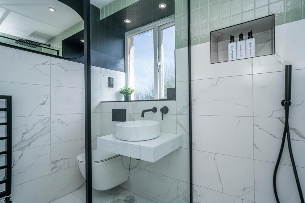 Shower-room1_5