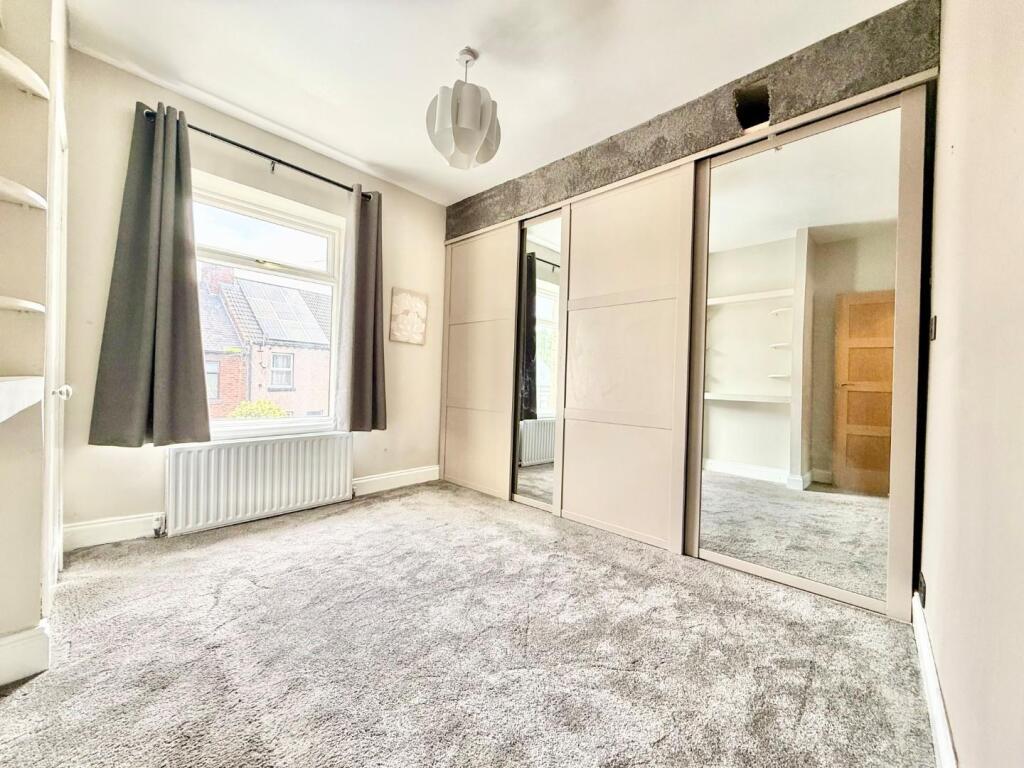 Bedroom1.jpg