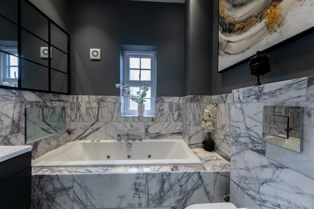 27 Hazelhurst Way-024.jpg