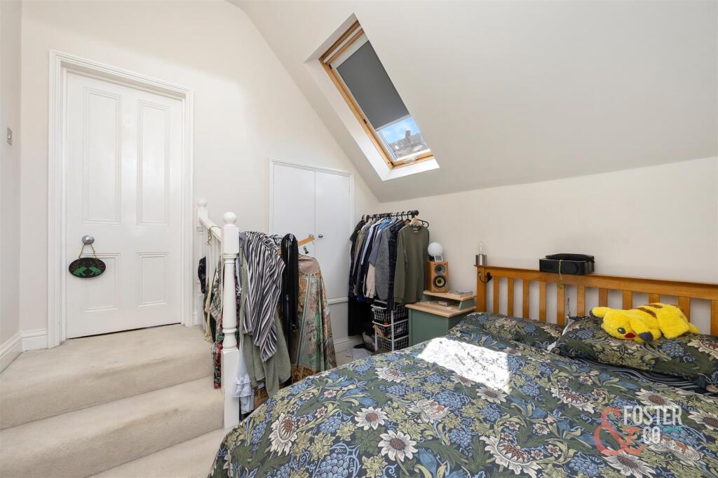 Third Avenue, 6, Flat 8-012.JPG