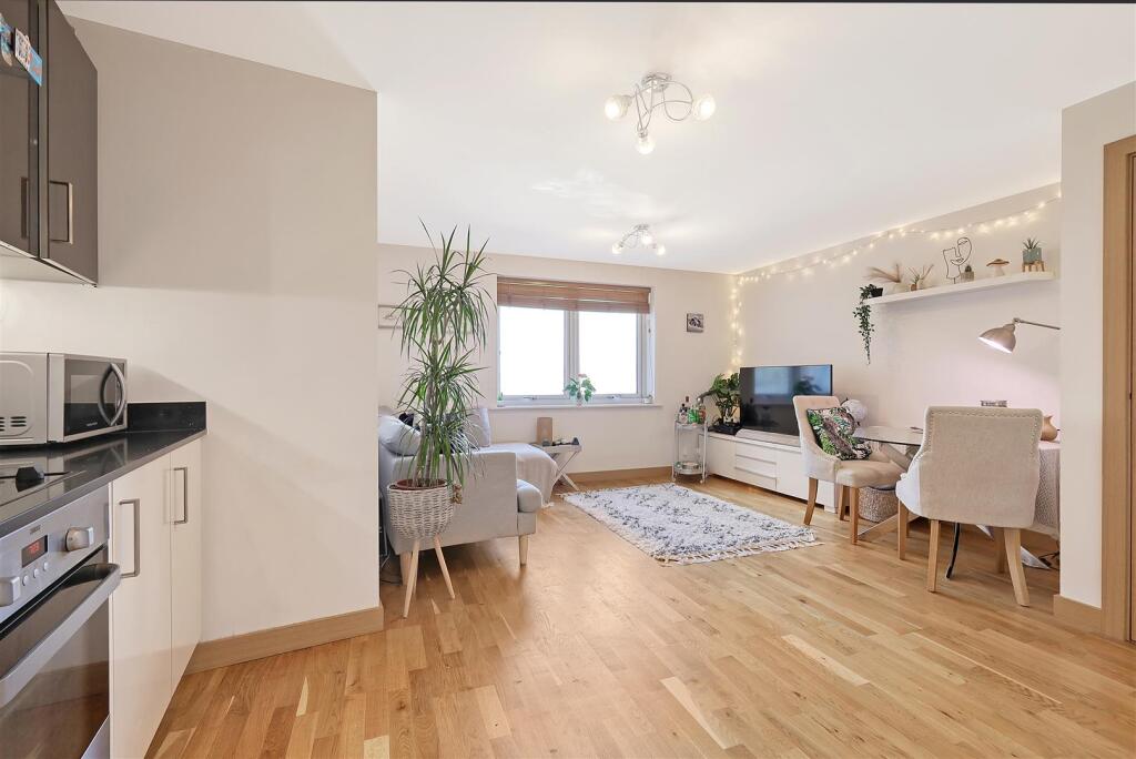 IMG_9395_11 copy.jpg