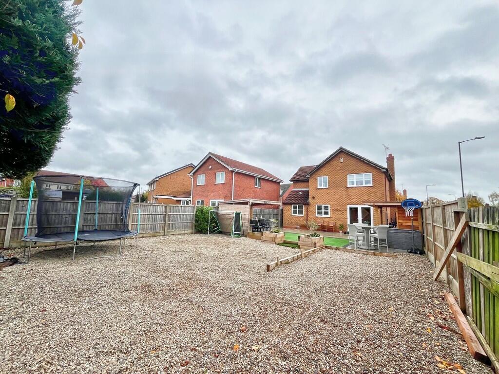 IMG_3232_Realisti...