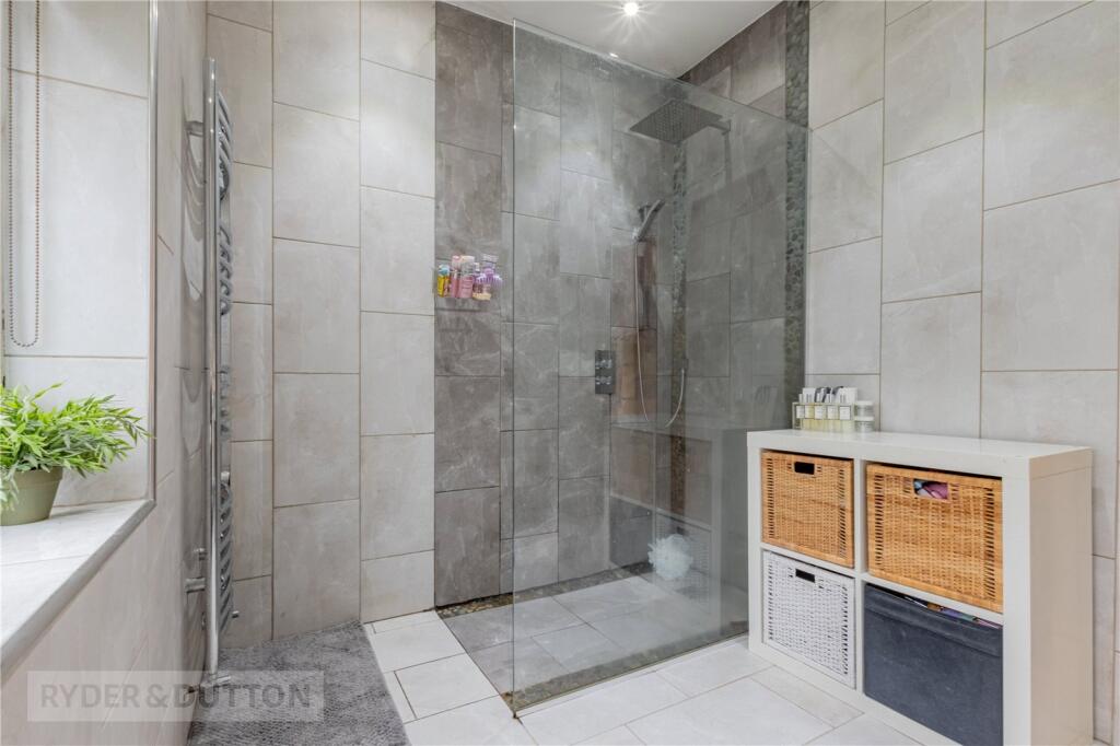 En-Suite Shower Room