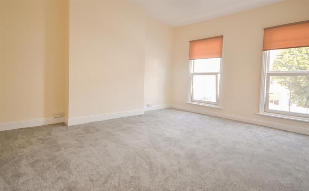 Living Room.jpg