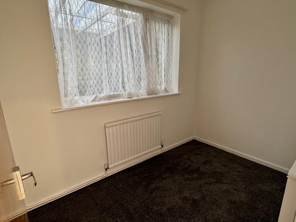 Junior Bedroom / Home Office