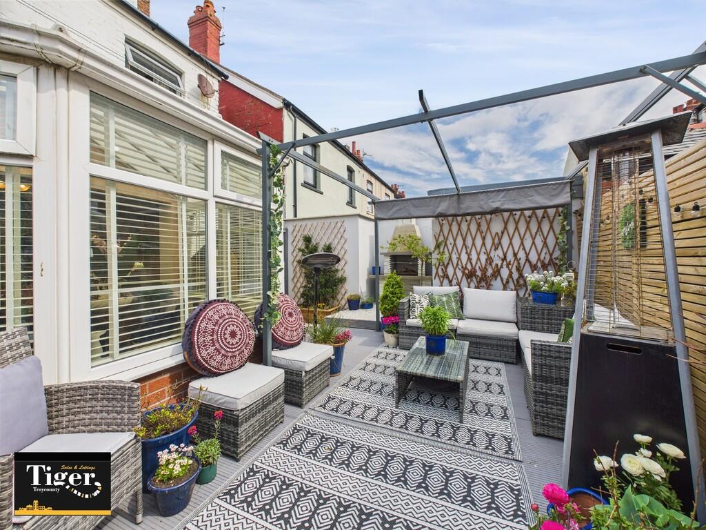 CAM03440G0-PR0311...