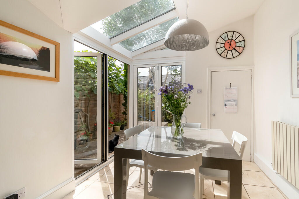 Kitchen dining ro...