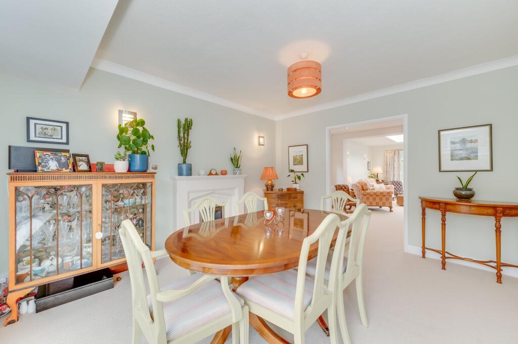 KITCHEN, DINER AND LIVING ROOM