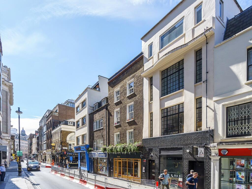 Brewer St