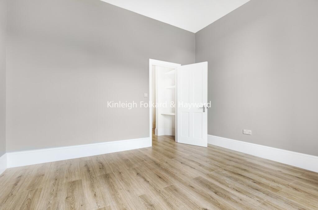 13cf44eb-baab-4e85-8