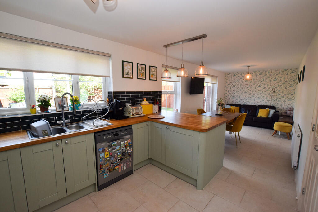 Kitchen Diner_edi...