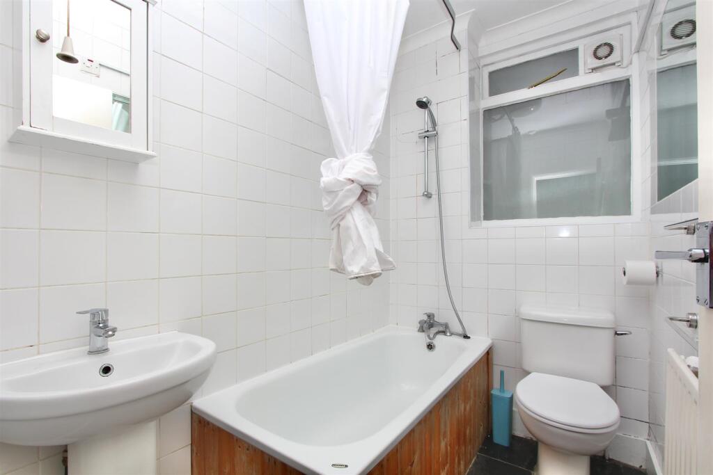 Princess May Road, N16