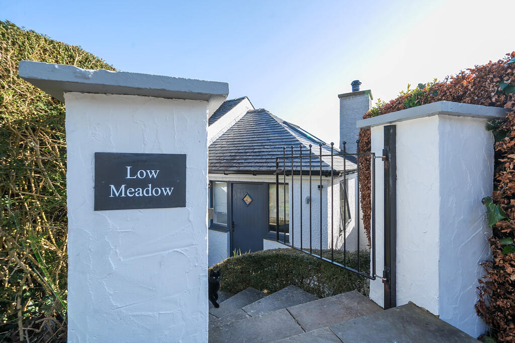 Pedestrian Entran...