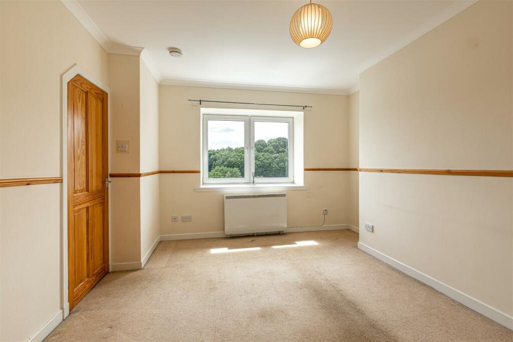 117 High Buckholmside Galashiels 10.JPG