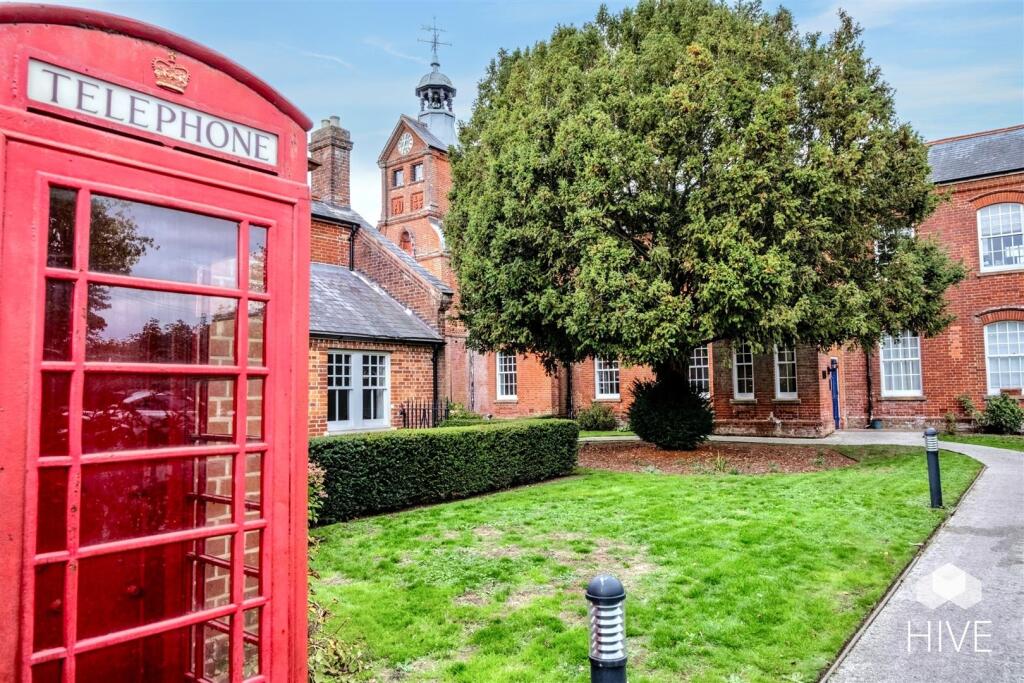 Barton Hall, Fordingbridge