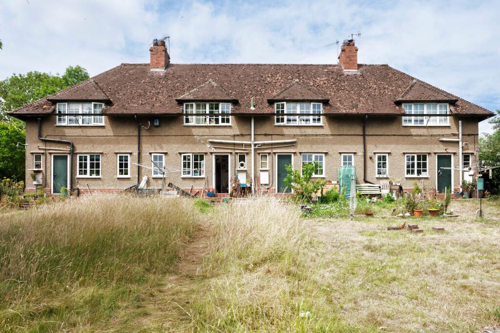 1-4 Greenlands Cottages, Ashorne, Warwick CV35 9AB