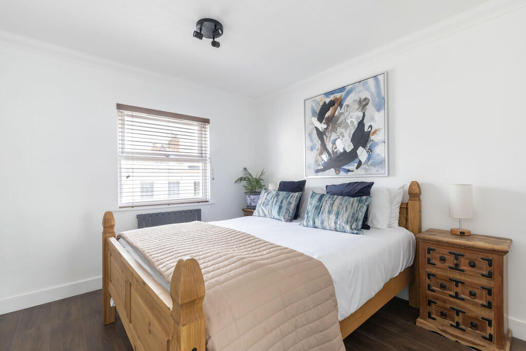32 Grosvenor Plac...