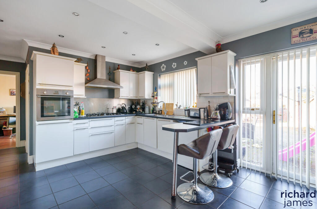 8f9069d6-13c2-4f2...