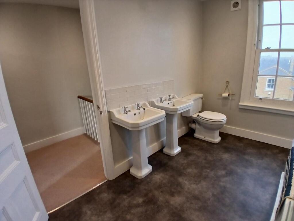 27.jpg