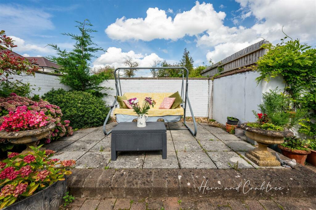 Wellfield Court, Marshfield, HernCrabtree (35).jpg