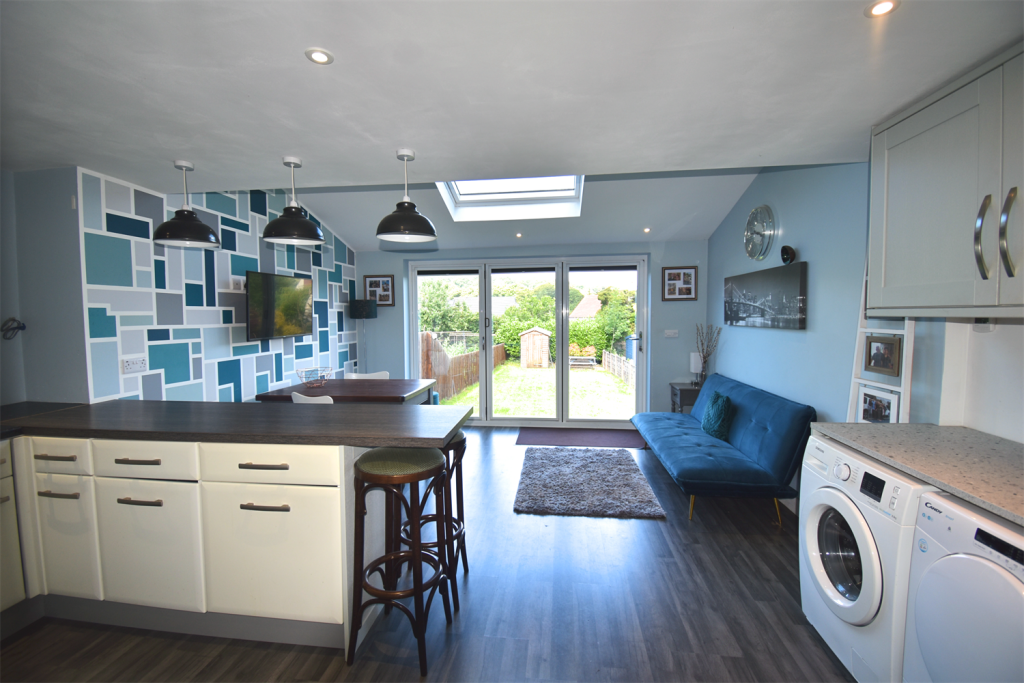 Fitted living Kitche