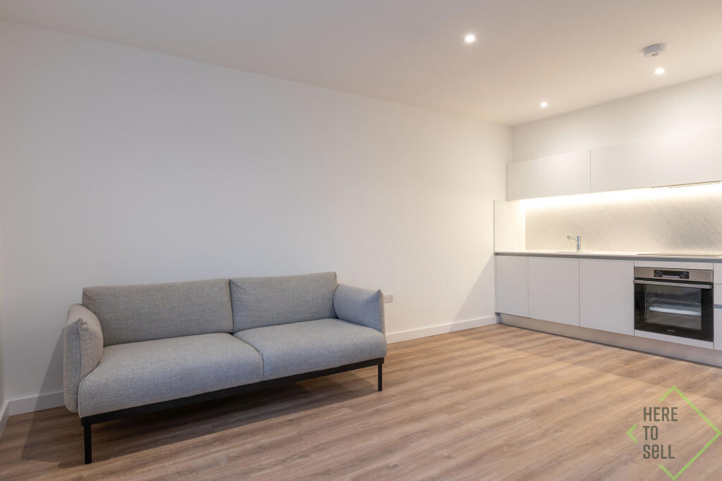 369 Green Lanes, London, N13 4JH-55