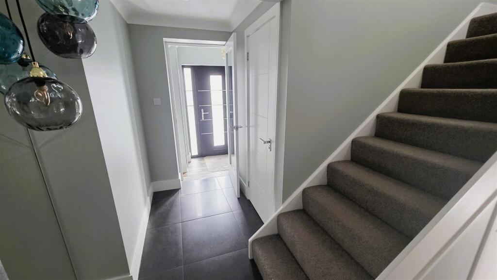 ENTRANCE HALLWAY