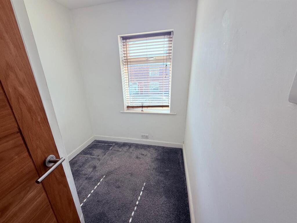 PHOTO-2025-03-25-10-44-03 (4).jpg