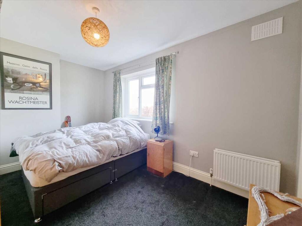 Bedroom 1: