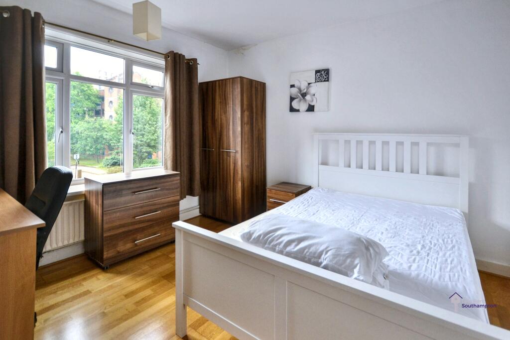 Devonshire Road, Polygon, Southampton, SO15