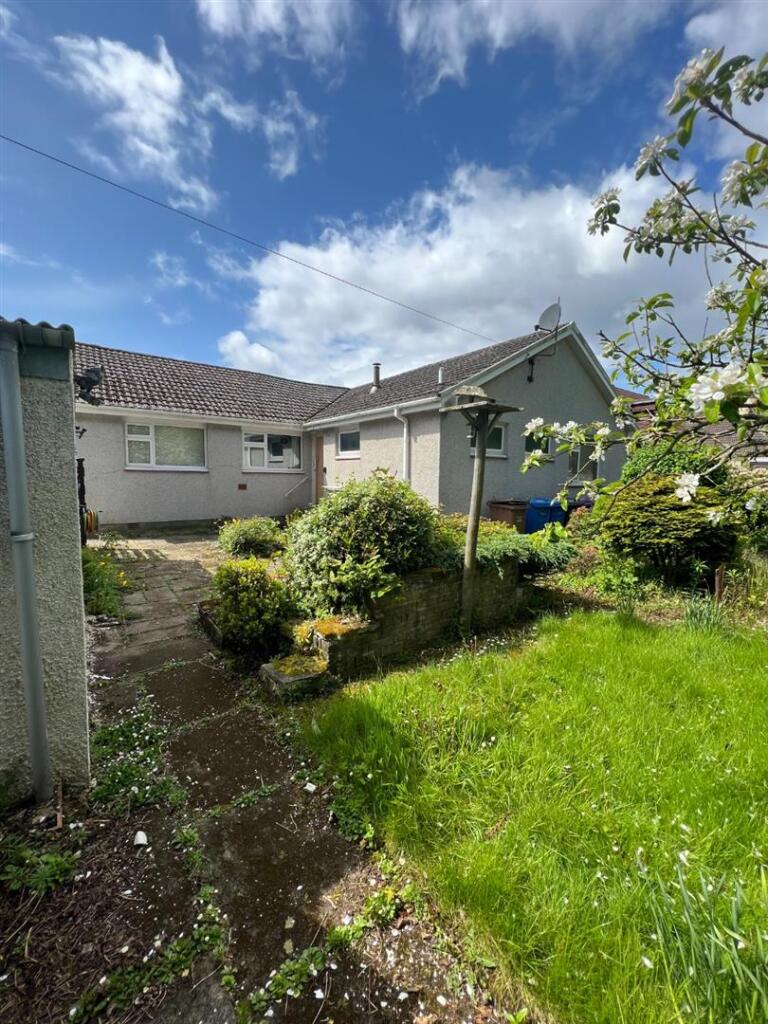 Garden and Outbuildings