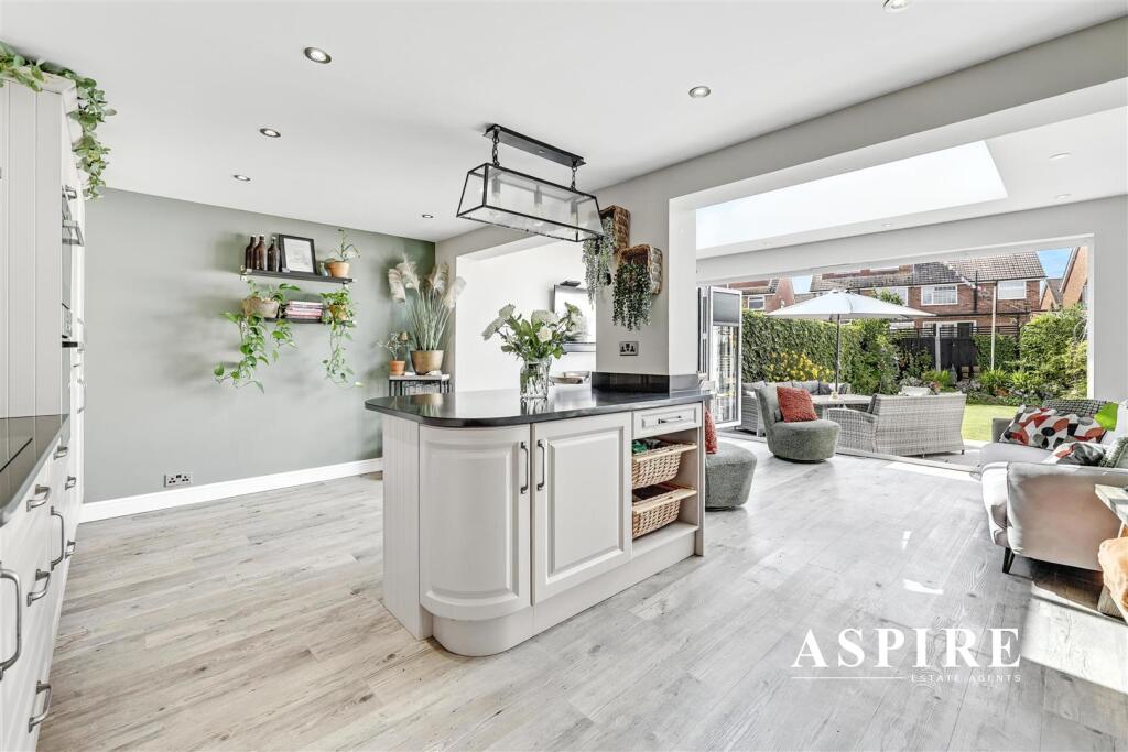 Aspire Estate Agents22.jpg