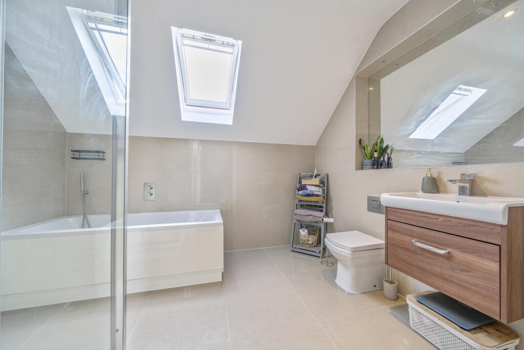 1346804-9-68c0285...