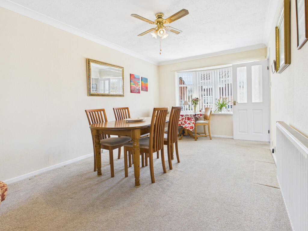 Living / Dining Room